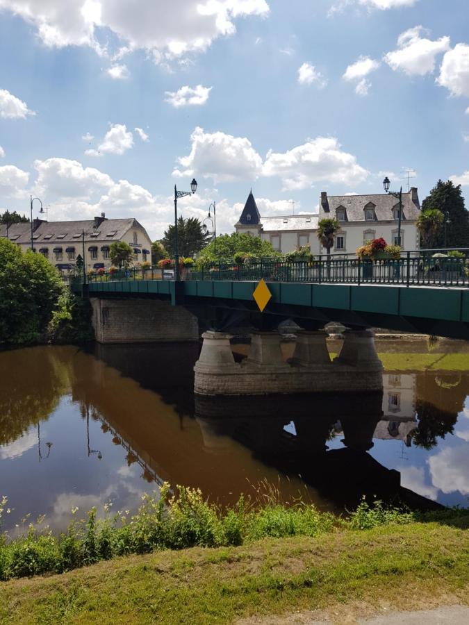 Hotel Robic - Salles de séminaires&Bar Pontivy Exterior foto