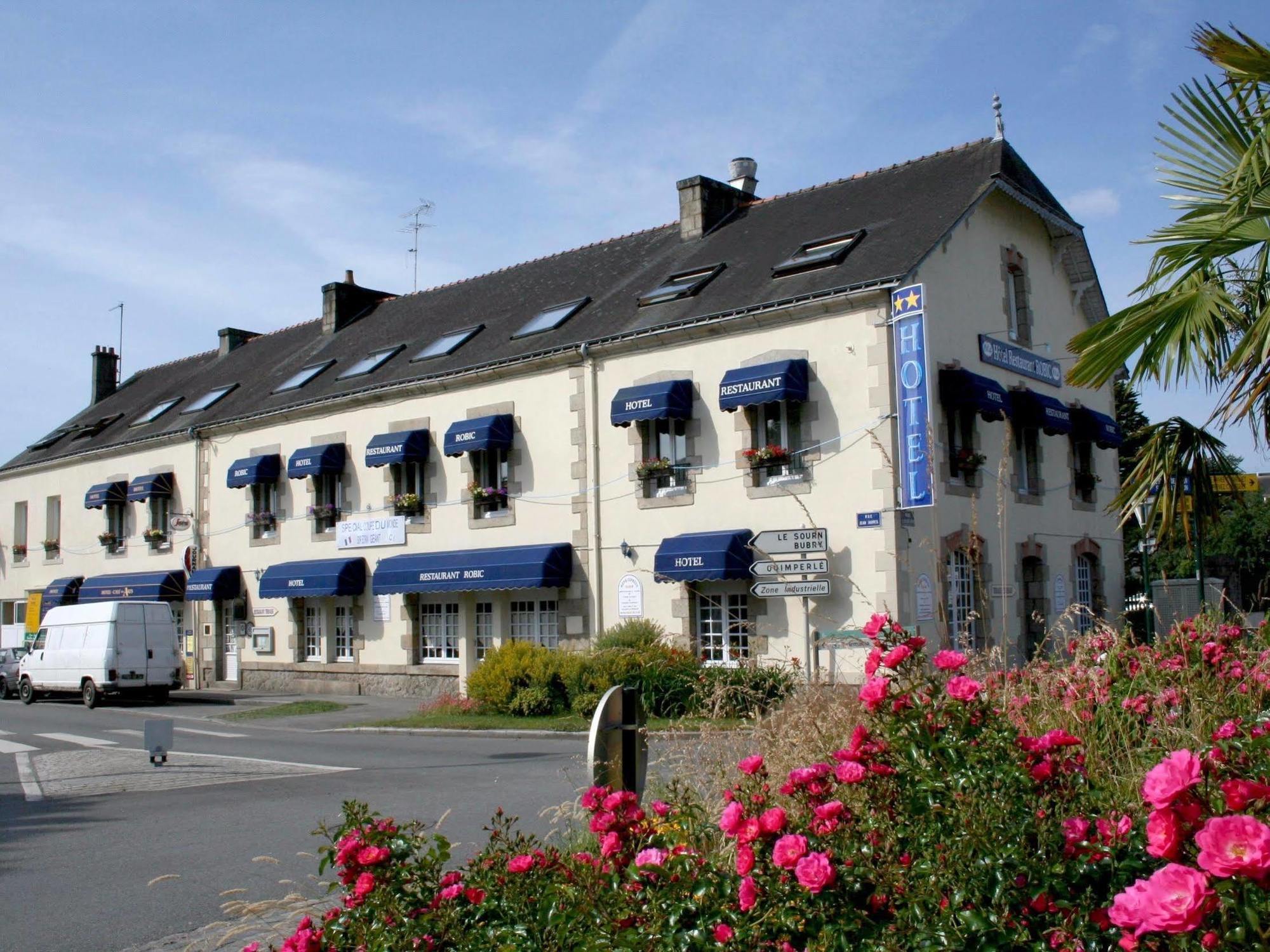 Hotel Robic - Salles de séminaires&Bar Pontivy Exterior foto